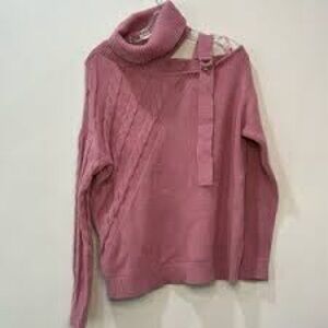 Belldini knit sweater